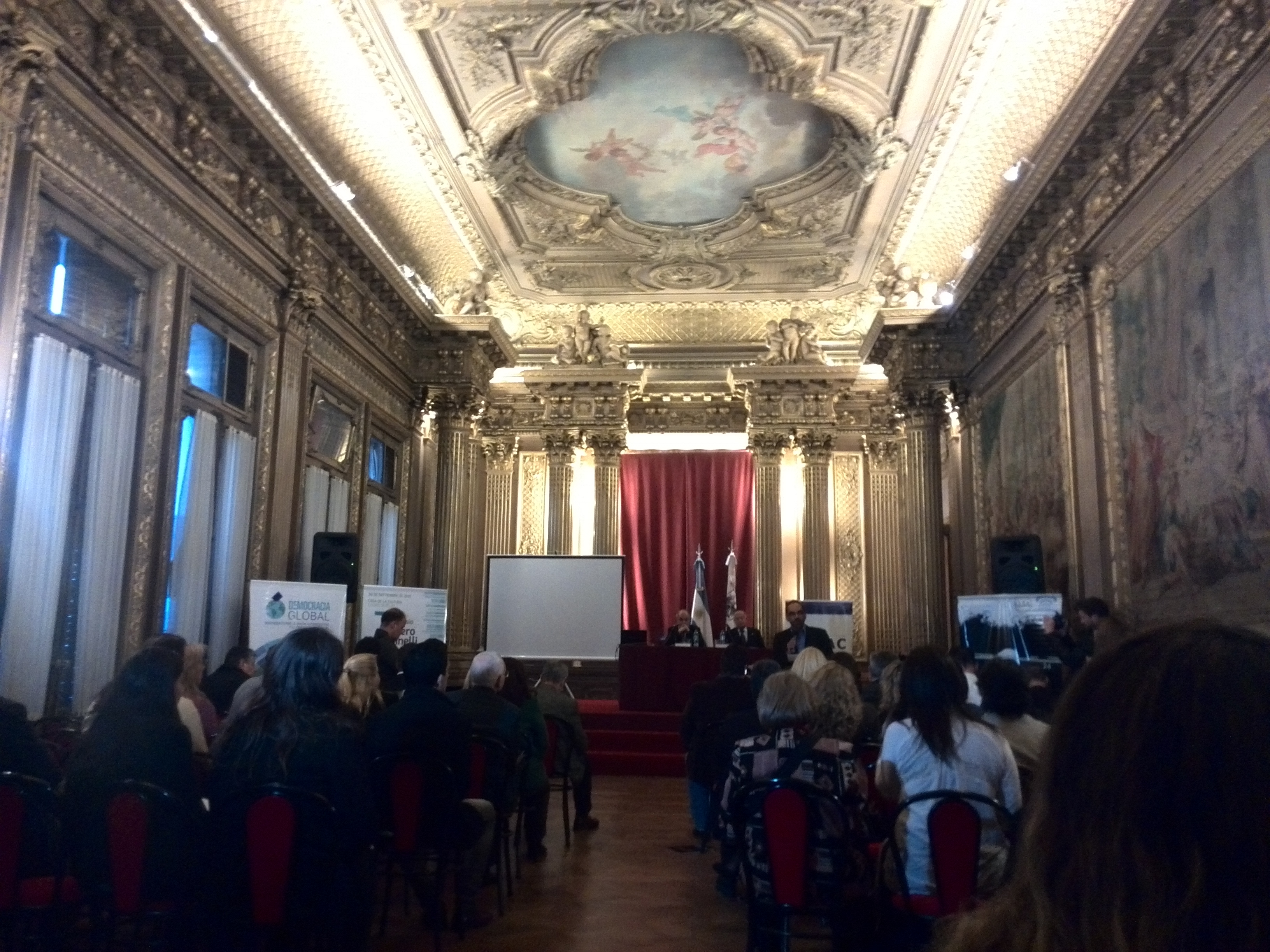 VII Simposio Spinelli en la Casa de la Cultura