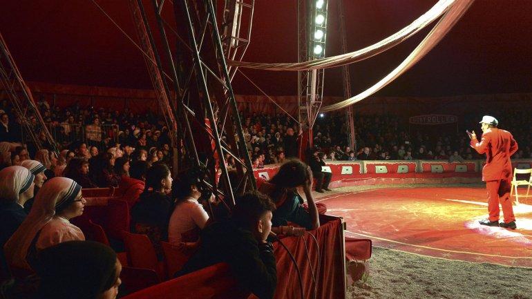El Papa invitó a los necesitados a una función de circo 