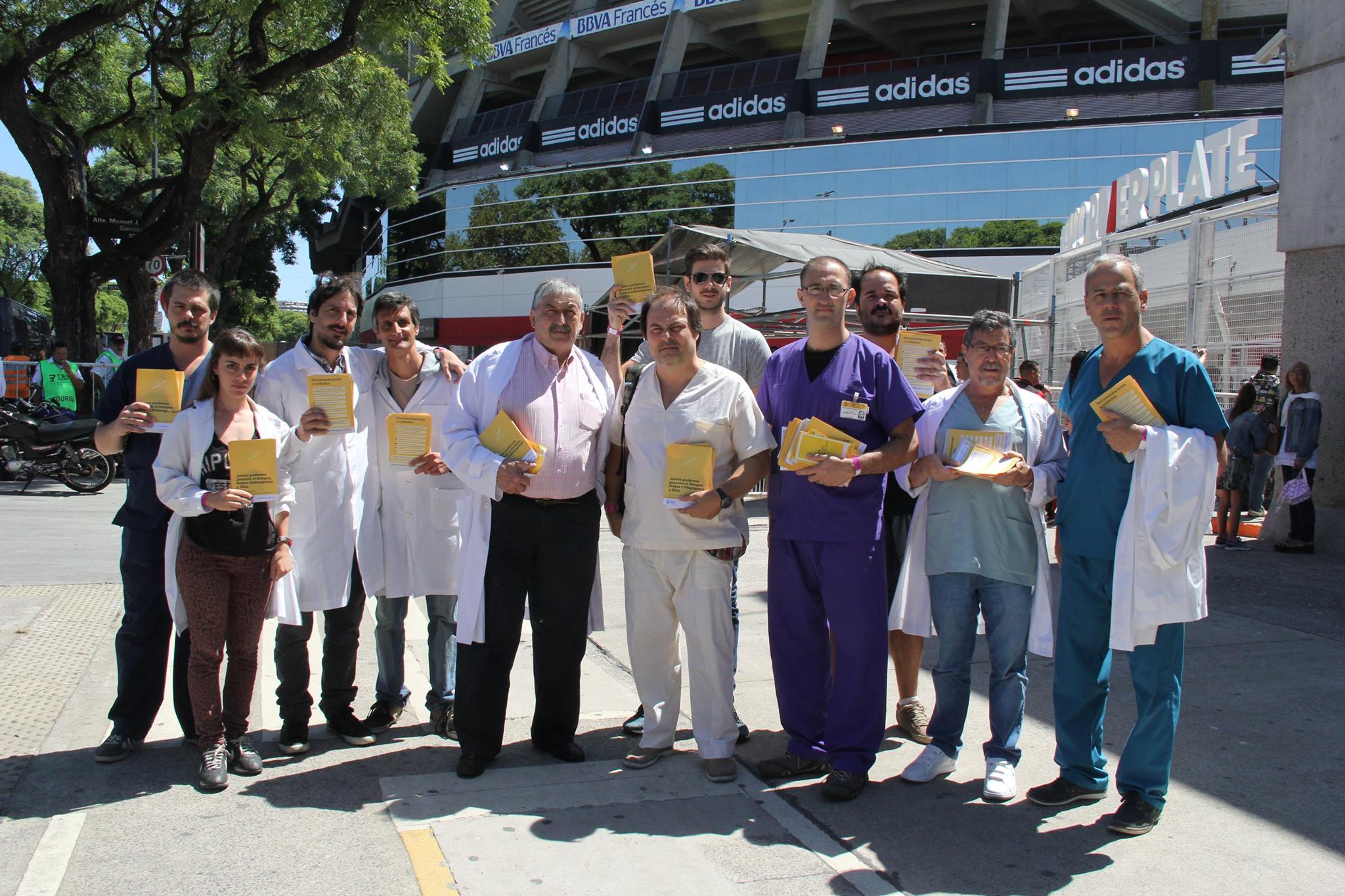 Acción de concientización por dengue en el Estadio de River Plate