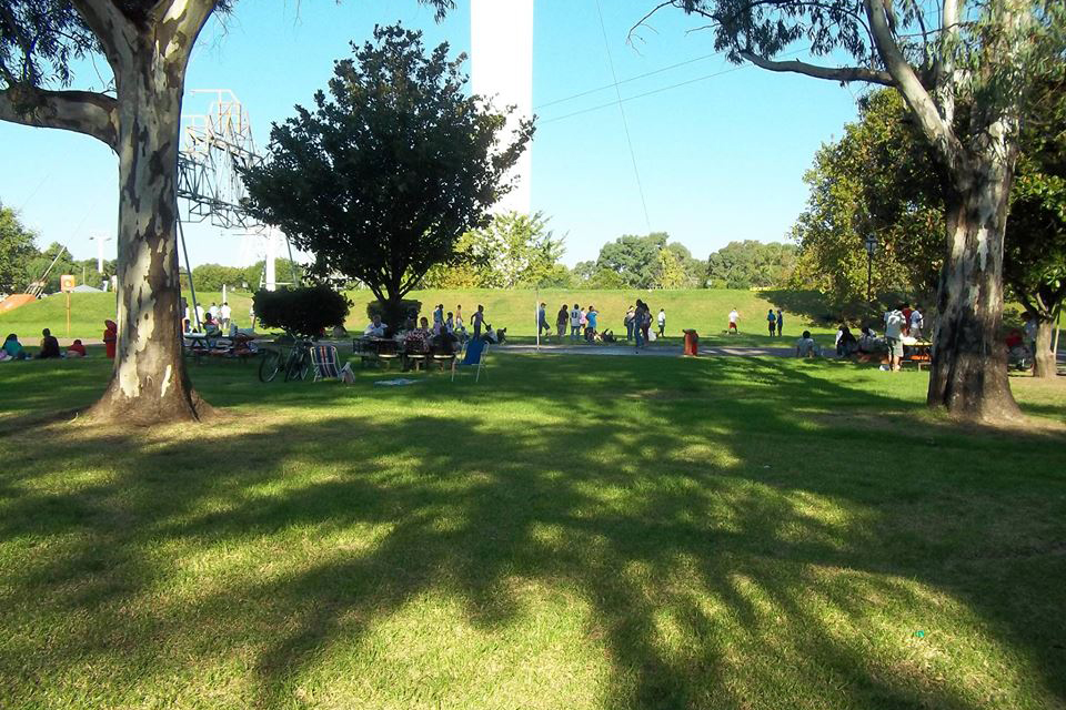 Festival folklórico en el Parque de la Ciudad por los 200 años de la Patria