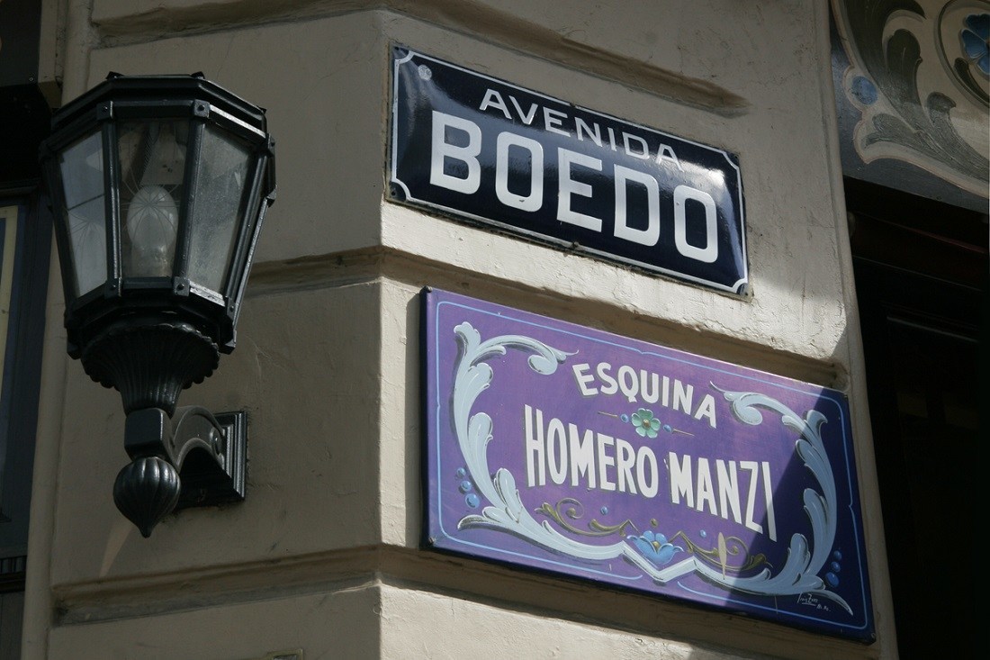 Visita guiada a lugares de culto en el barrio de Boedo