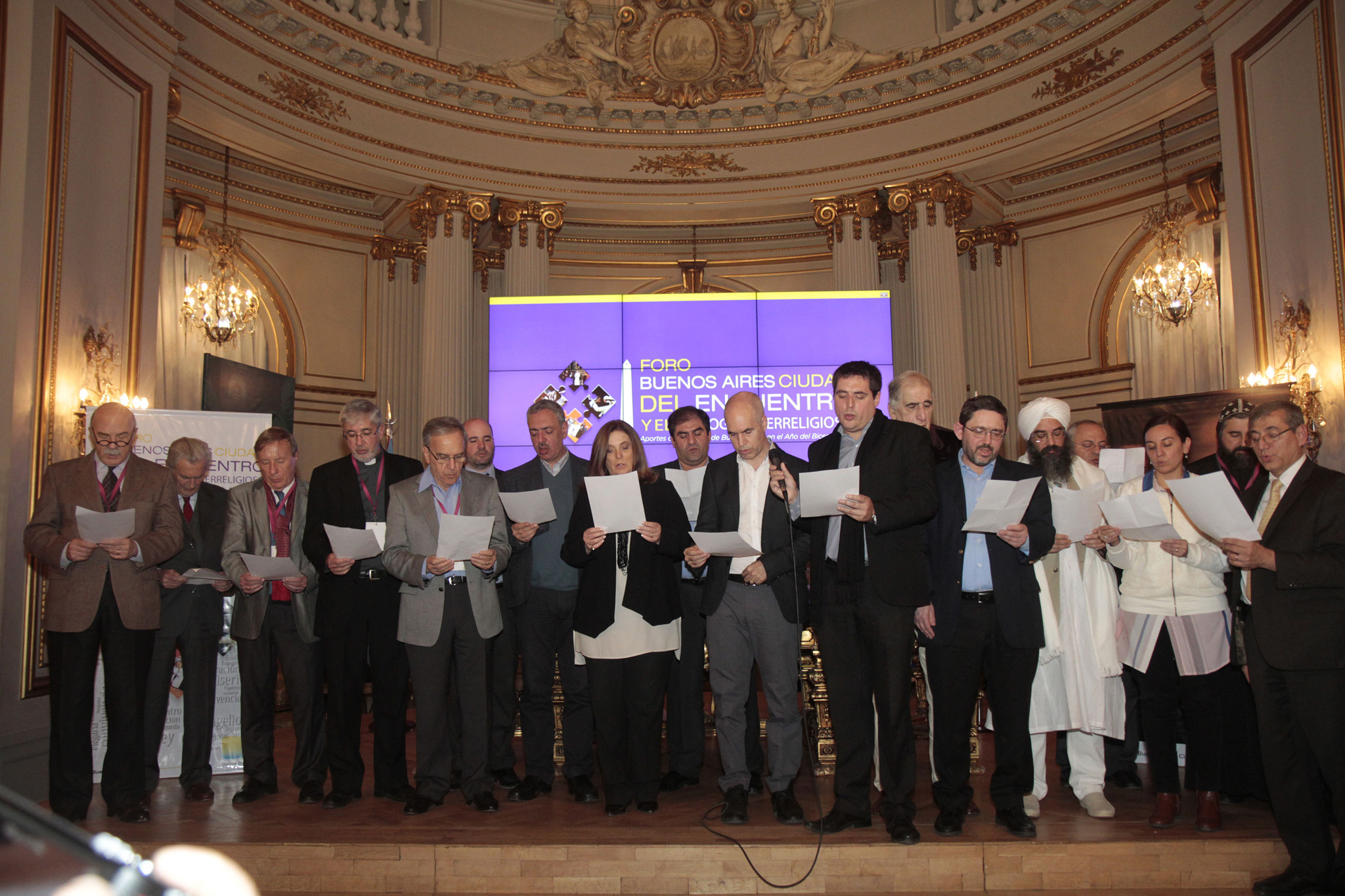 La Ciudad convocó a importantes referentes religiosos