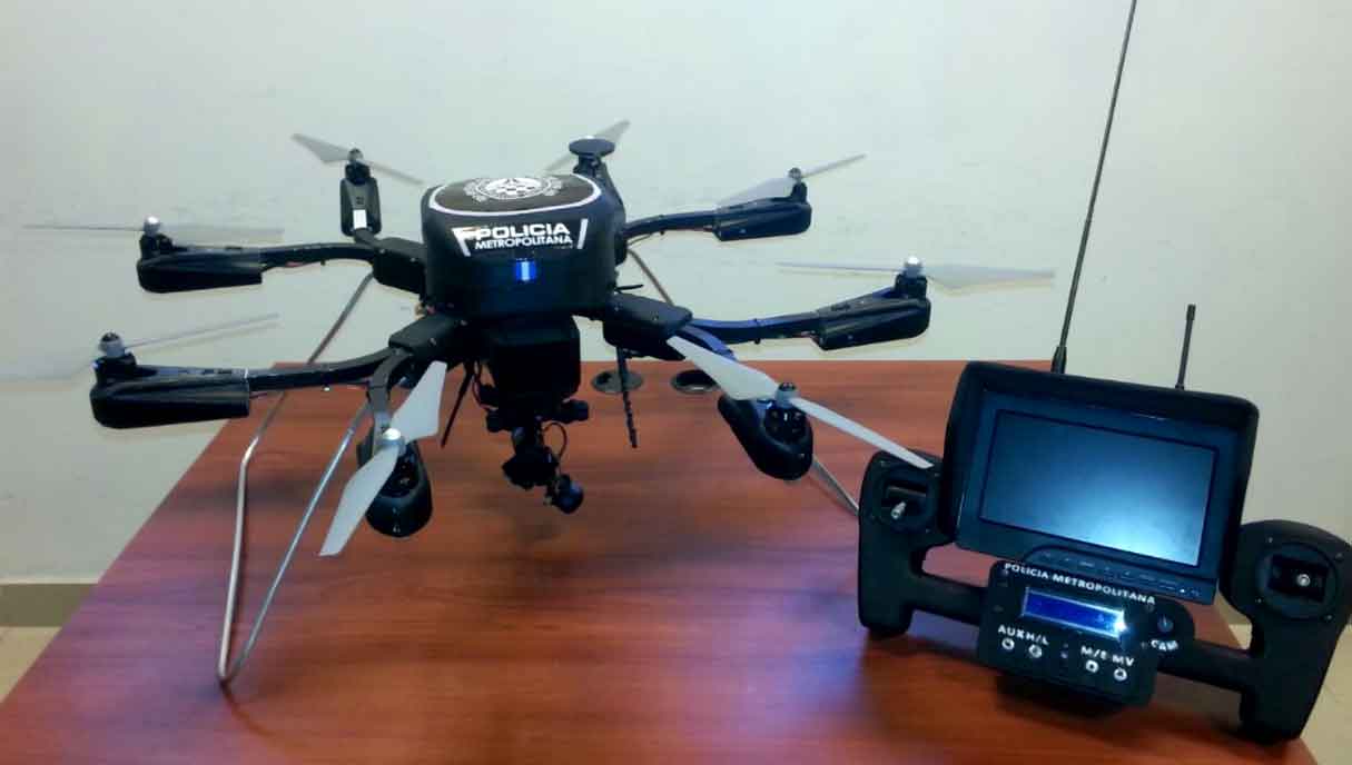 Cómo es el entrenamiento de la Policía Metropolitana con su propio dron