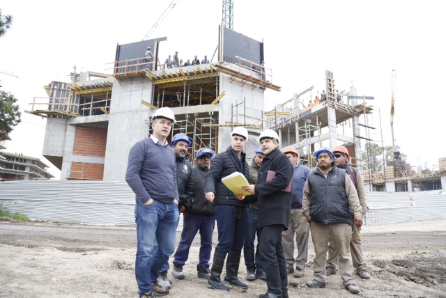 Horacio Rodríguez Larreta y Franco Moccia recorrieron la Villa Olímpica