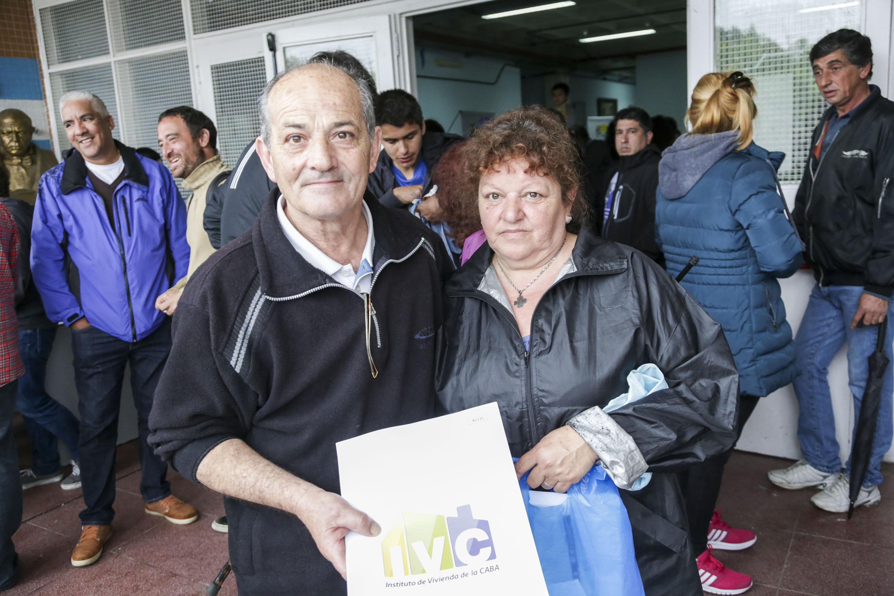 Se entregaron y firmaron escrituras en el complejo habitacional de Villa Soldati