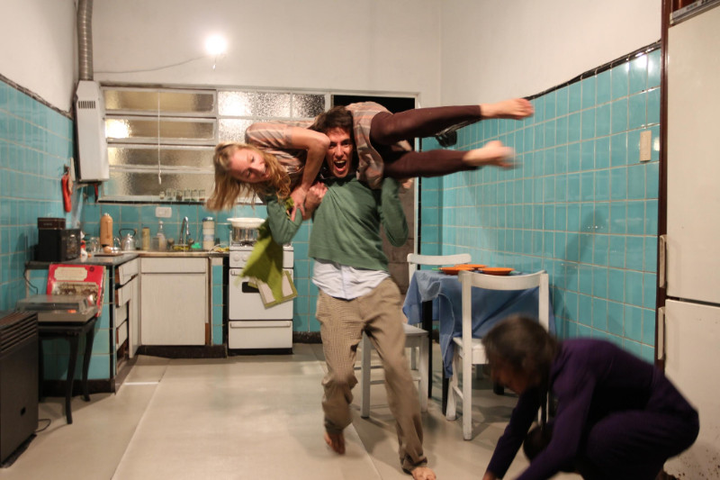 Cuando el teatro se muda a la casa de los vecinos