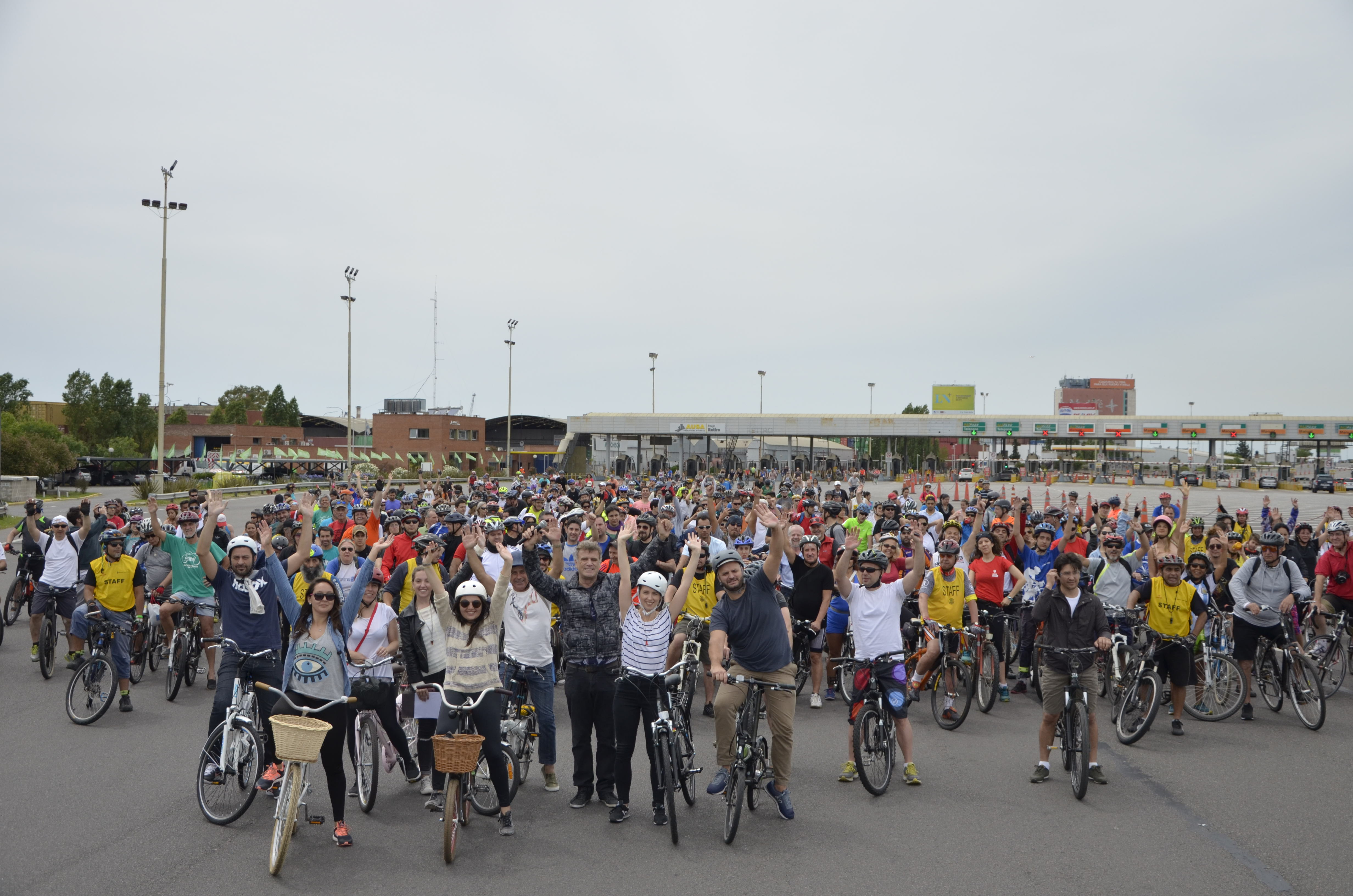 Más de 2000 bicicletas recorrieron las calles de la Ciudad