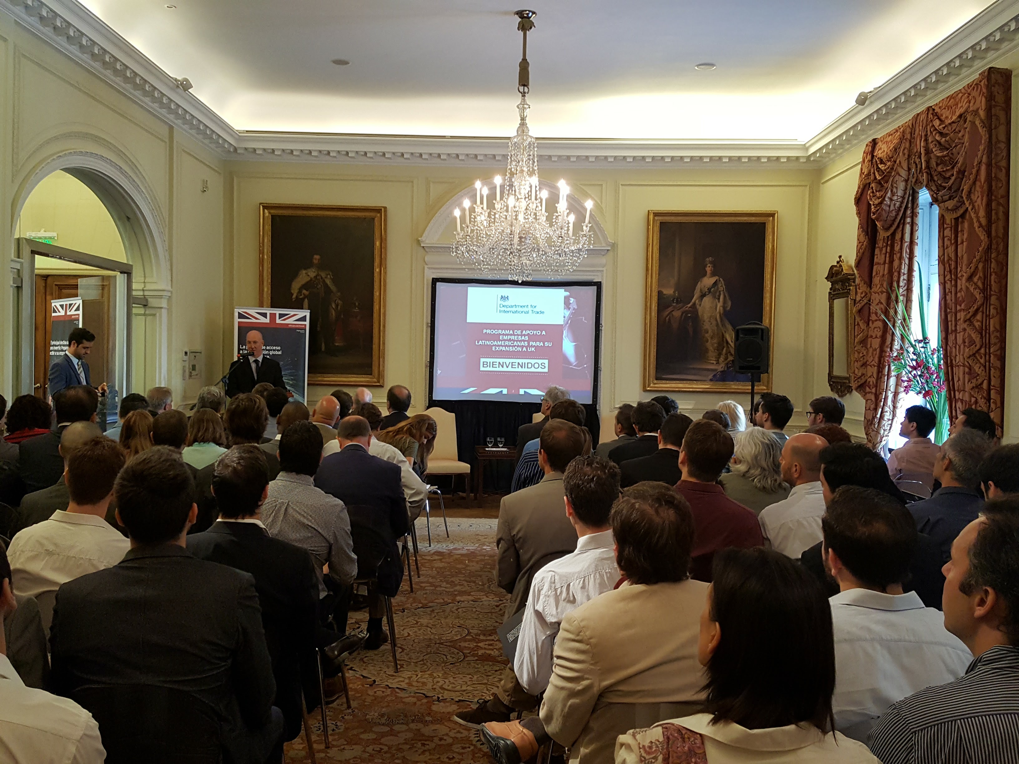 Se realizó un desayuno para pymes y emprendedores con el objetivo de facilitar su expansión internacional al Reino Unido.