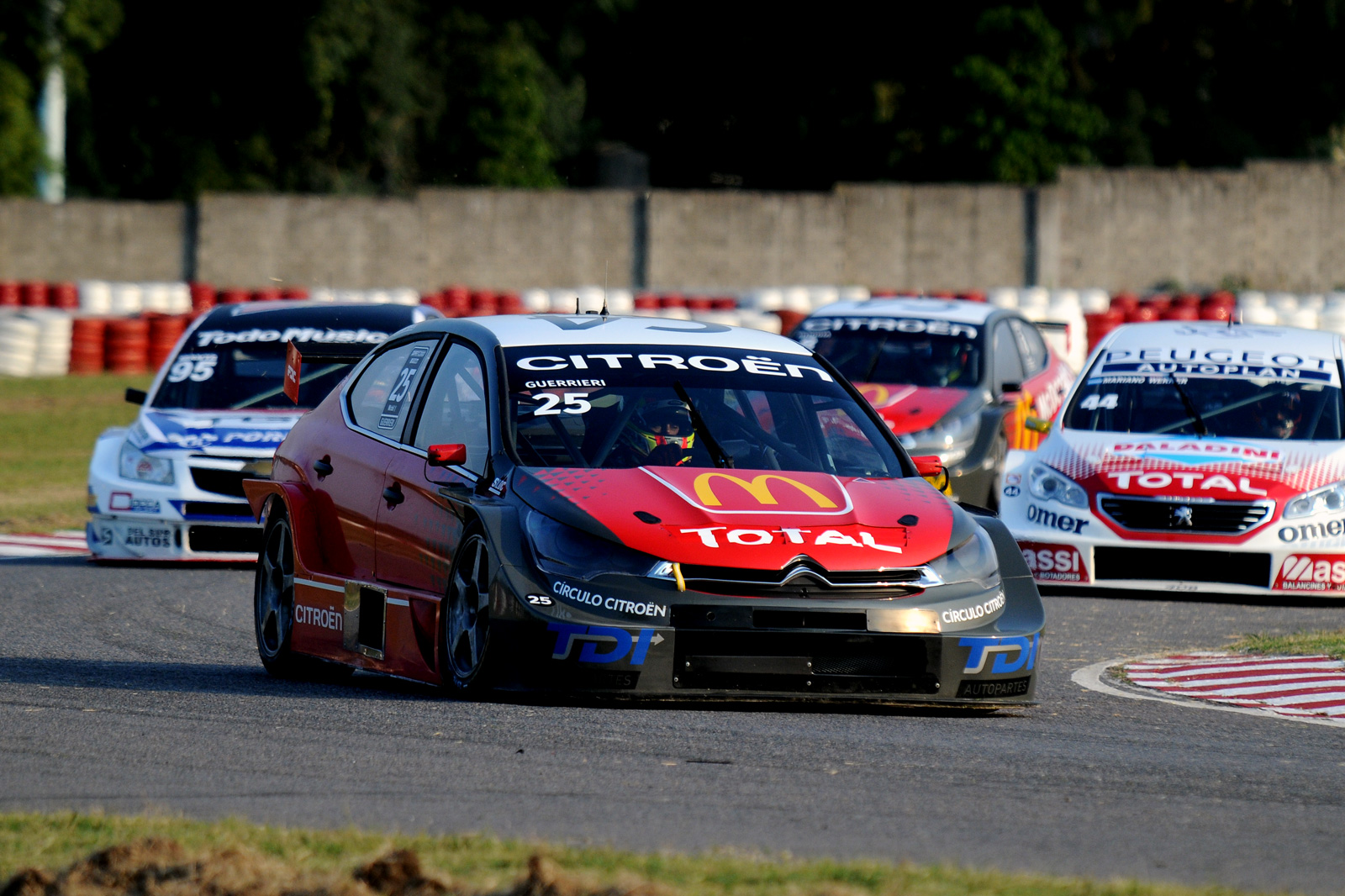 El Súper TC2000 rugió en el Gálvez