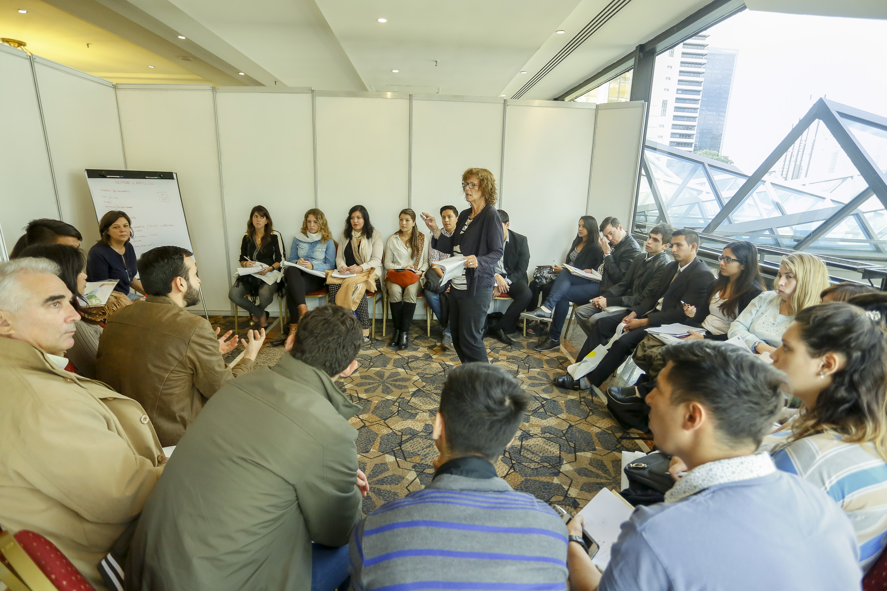 Trabajo BA participó de la jornada de capacitación y asesoramiento para quienes buscan empleo