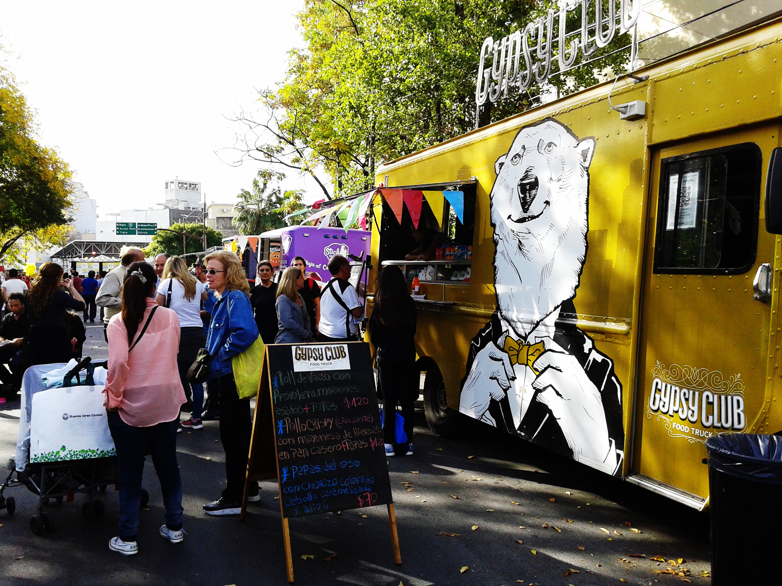 Se conmemoró el 155° Aniversario del barrio de Villa Ortúzar