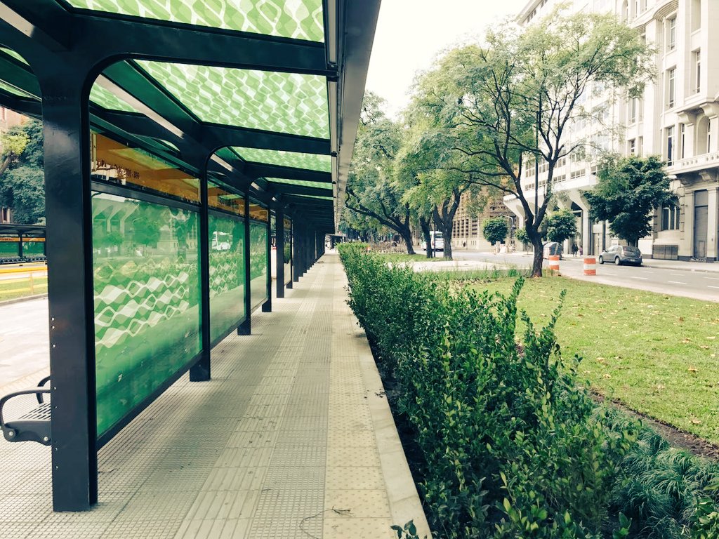Comenzó a funcionar el Metrobus del bajo
