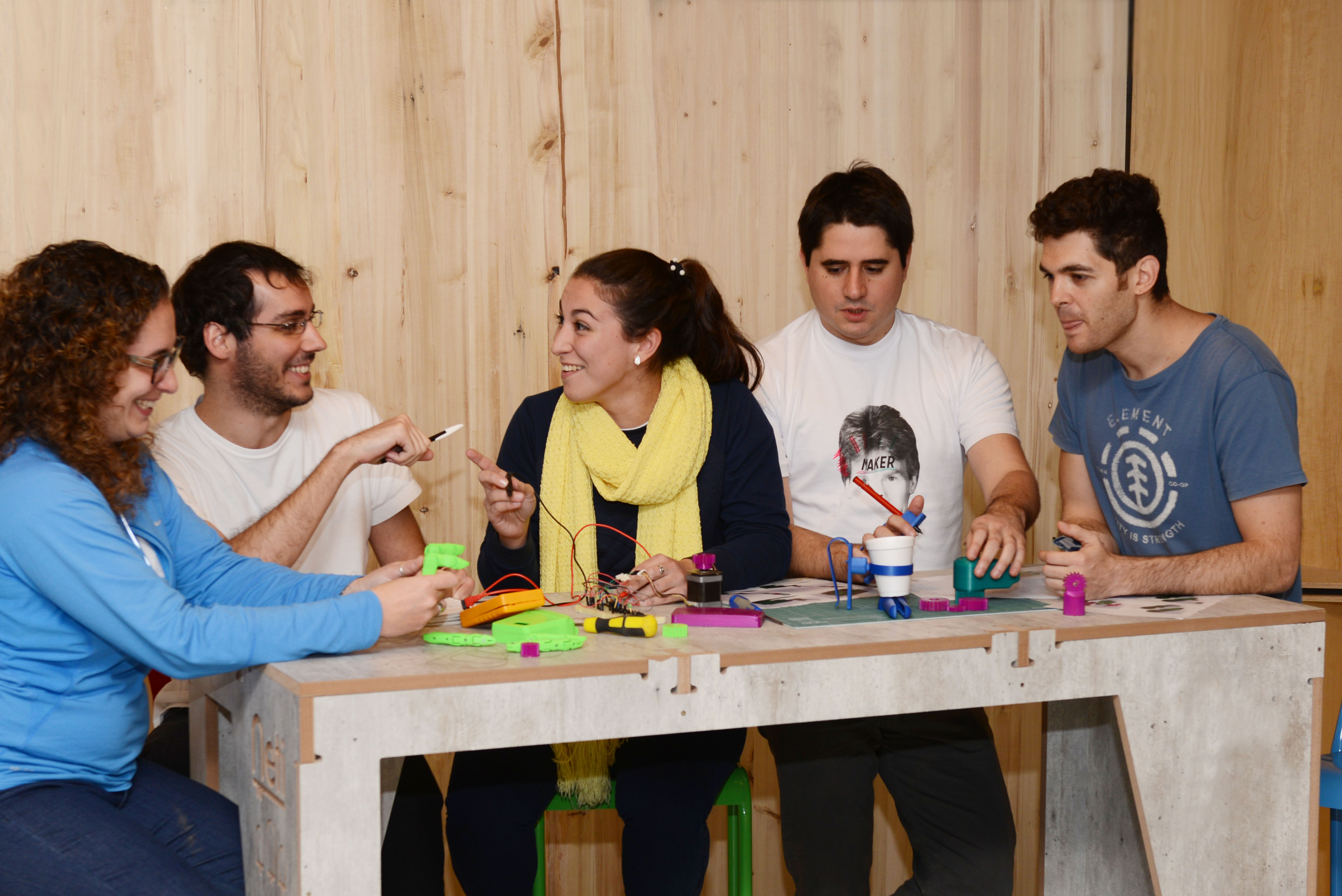 Arrancó #VosLoHacés, el concurso para los que sueñan con ser emprendedores