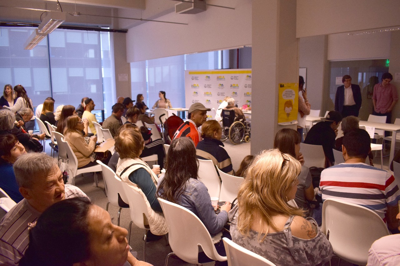 Vecinos de Castex y Lafuente escrituraron sus viviendas 