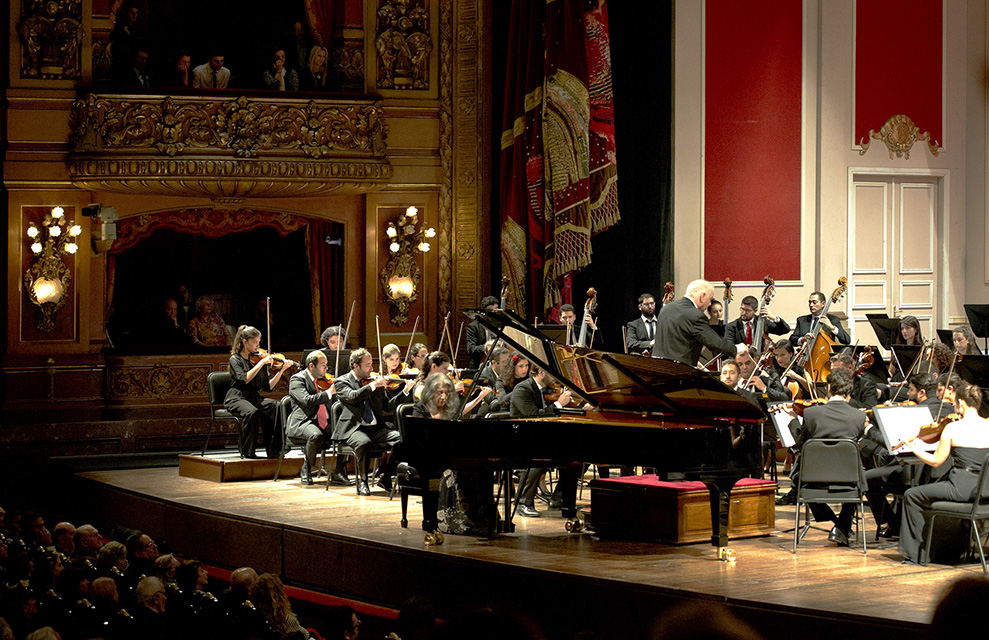 El concierto de Barenboim y Argerich de esta noche se transmitirá en vivo por internet