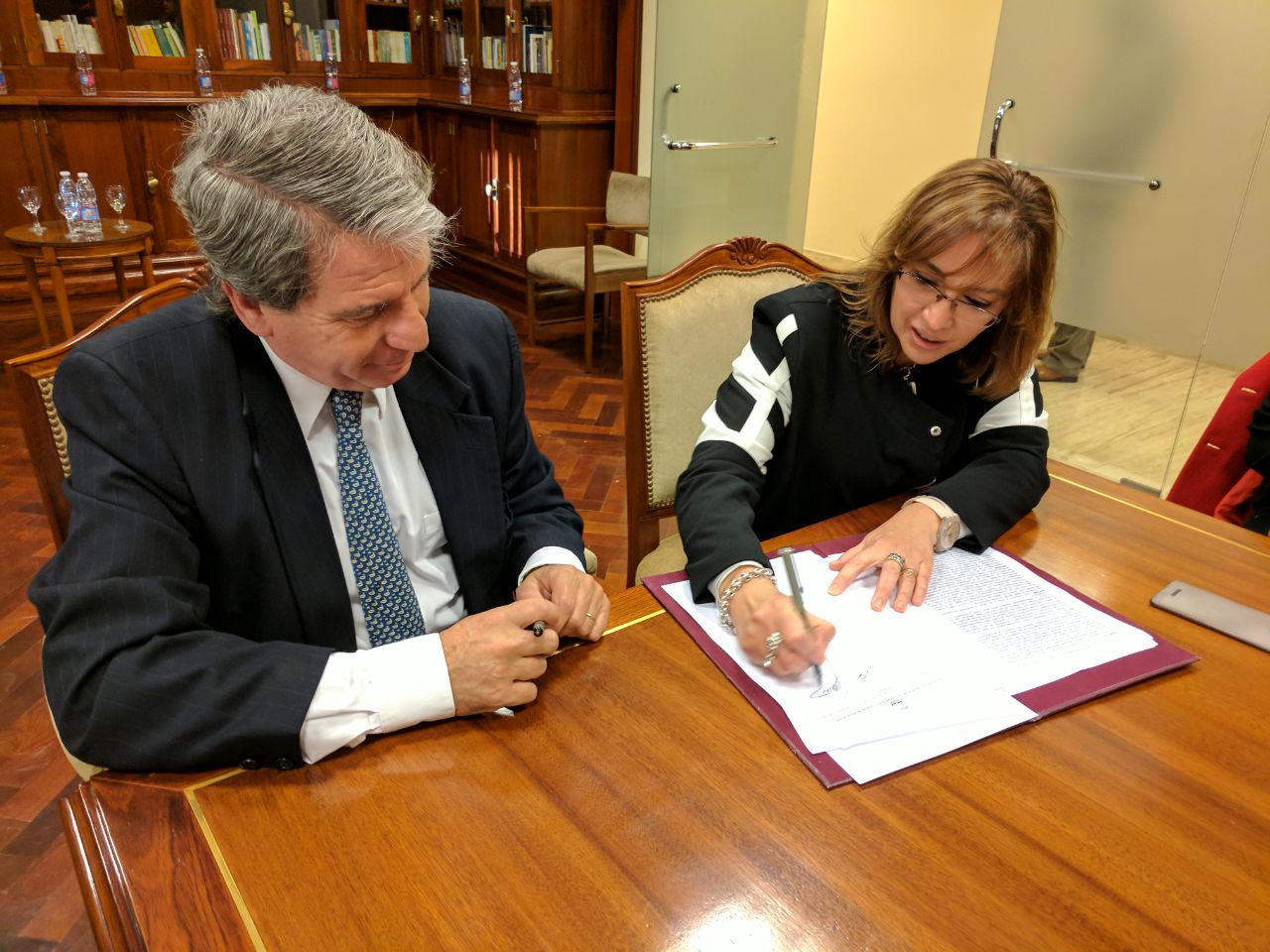 Firma de convenio de cooperación con la Asesoría de Gobierno de la provincia de San Juan