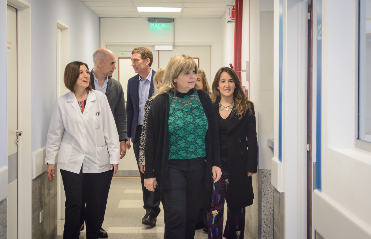 Inauguración del servicio de neonatología del Hospital Penna