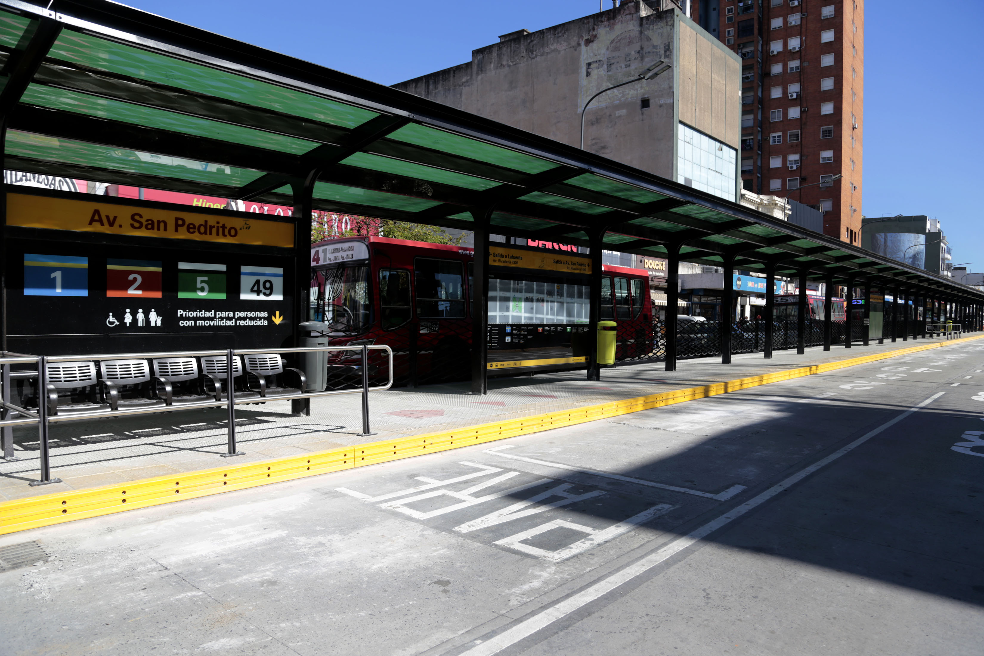 El nuevo Centro de Trasbordo de Flores beneficia a más de 50 mil personas