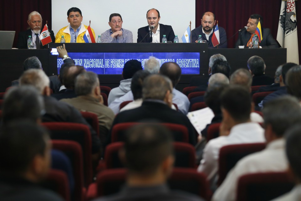 Primer Encuentro Regional de Trabajadores Taxistas
