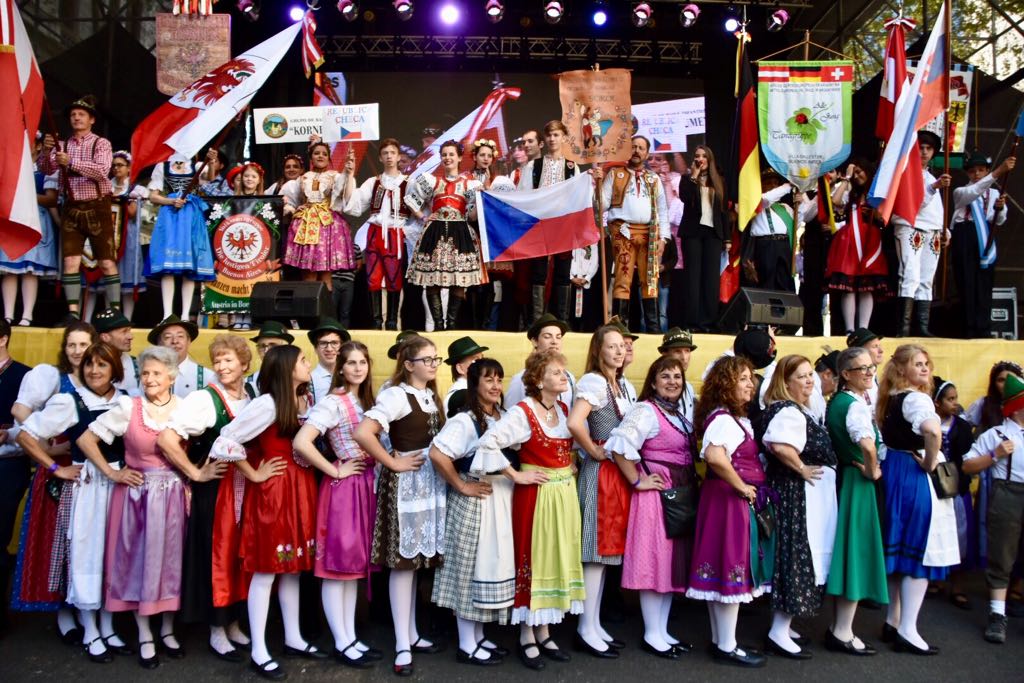 La Ciudad celebró junto a las colectividades de Alemania, Austria, Eslovaquia y República Checa