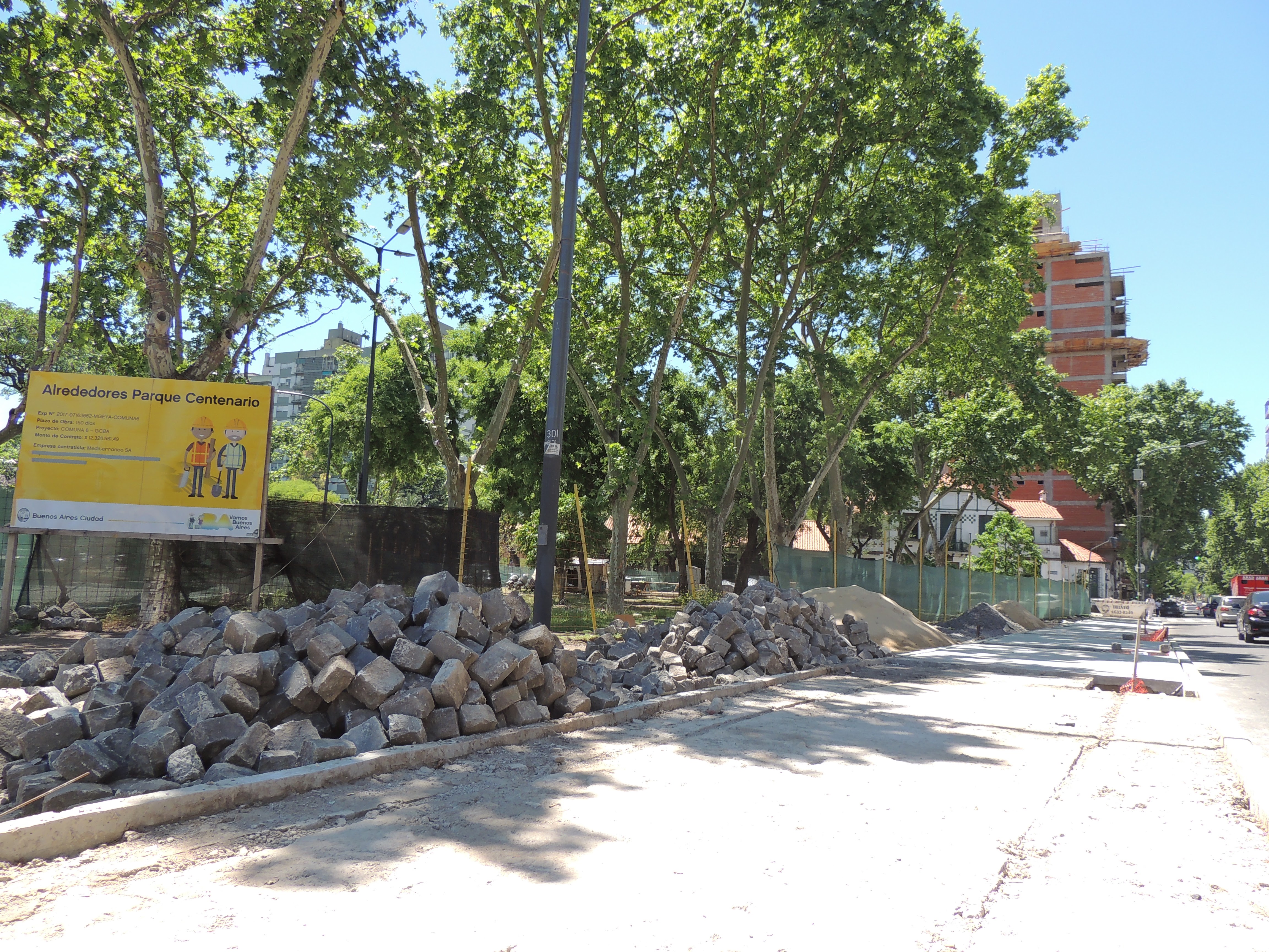 Primera etapa de la puesta en valor de los alrededores del Parque Centenario