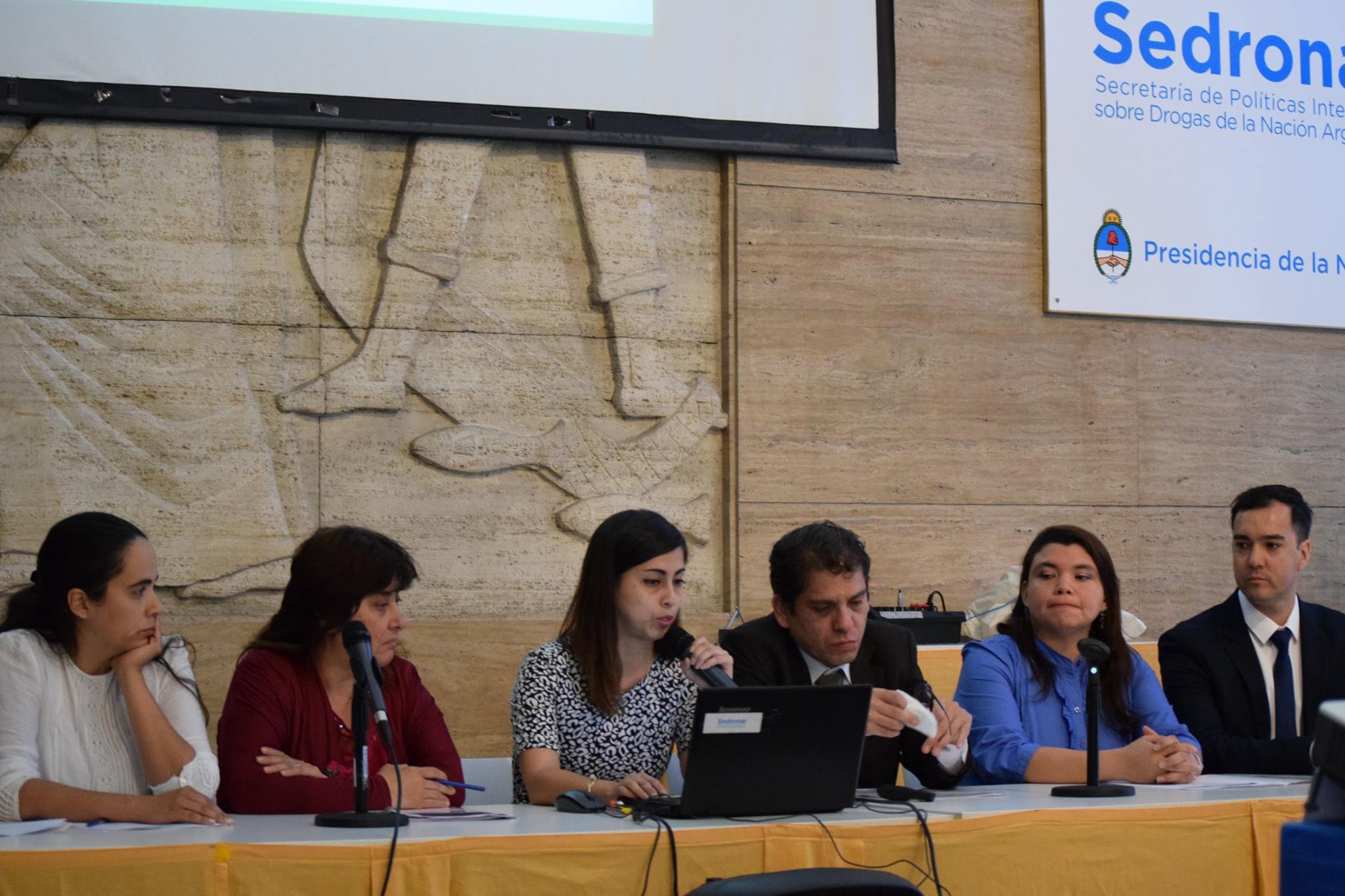 Jonada Internacional de Intercambio "Servicios de Orientación No Presenciales"