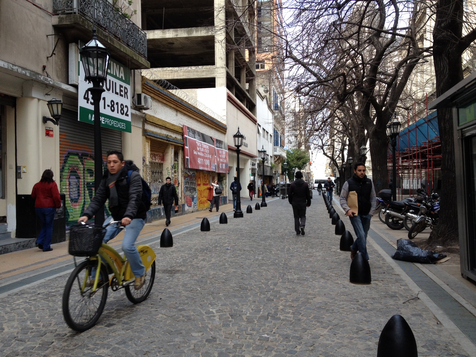 La peatonalización prioriza al vecino de a pie y los medios de transporte sustentables