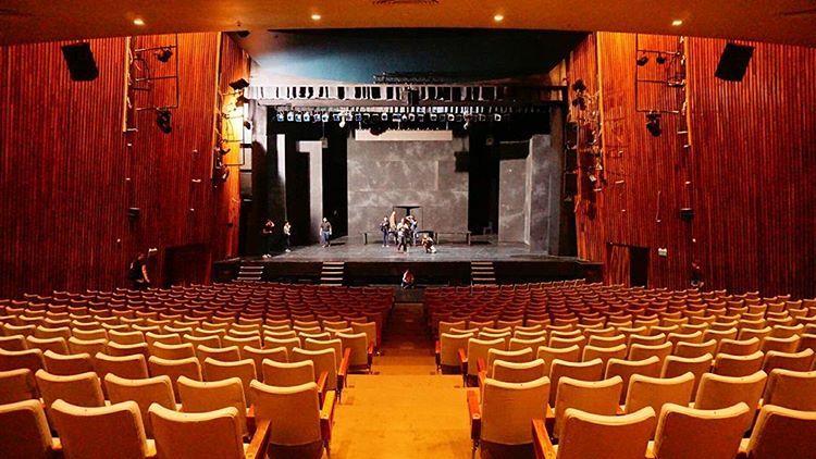 Pasado y presente del Teatro San Martín, en dos muestras de arte