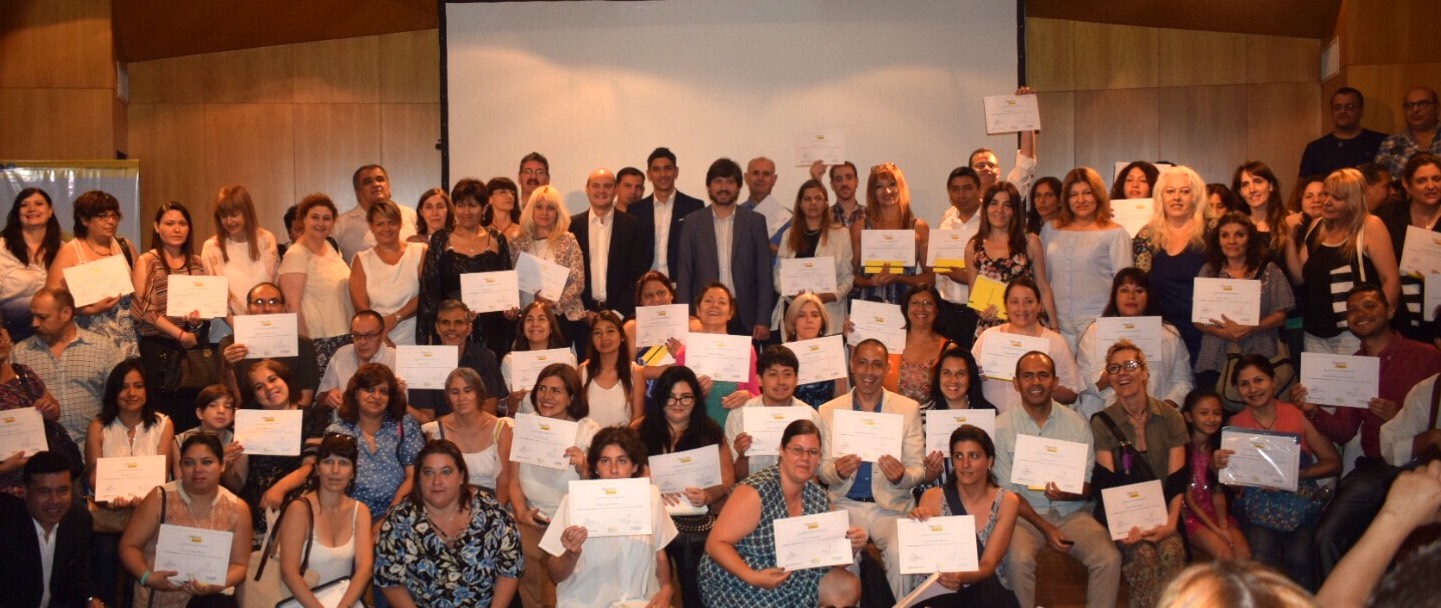 Entrega de Diplomas de Segunda Vuelta