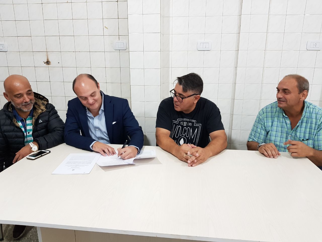 Convenio para fortalecer las inspecciones en frigoríficos