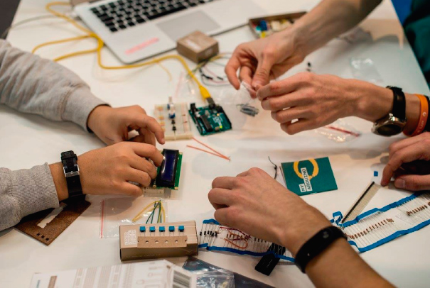 Preparate para Arduino Day