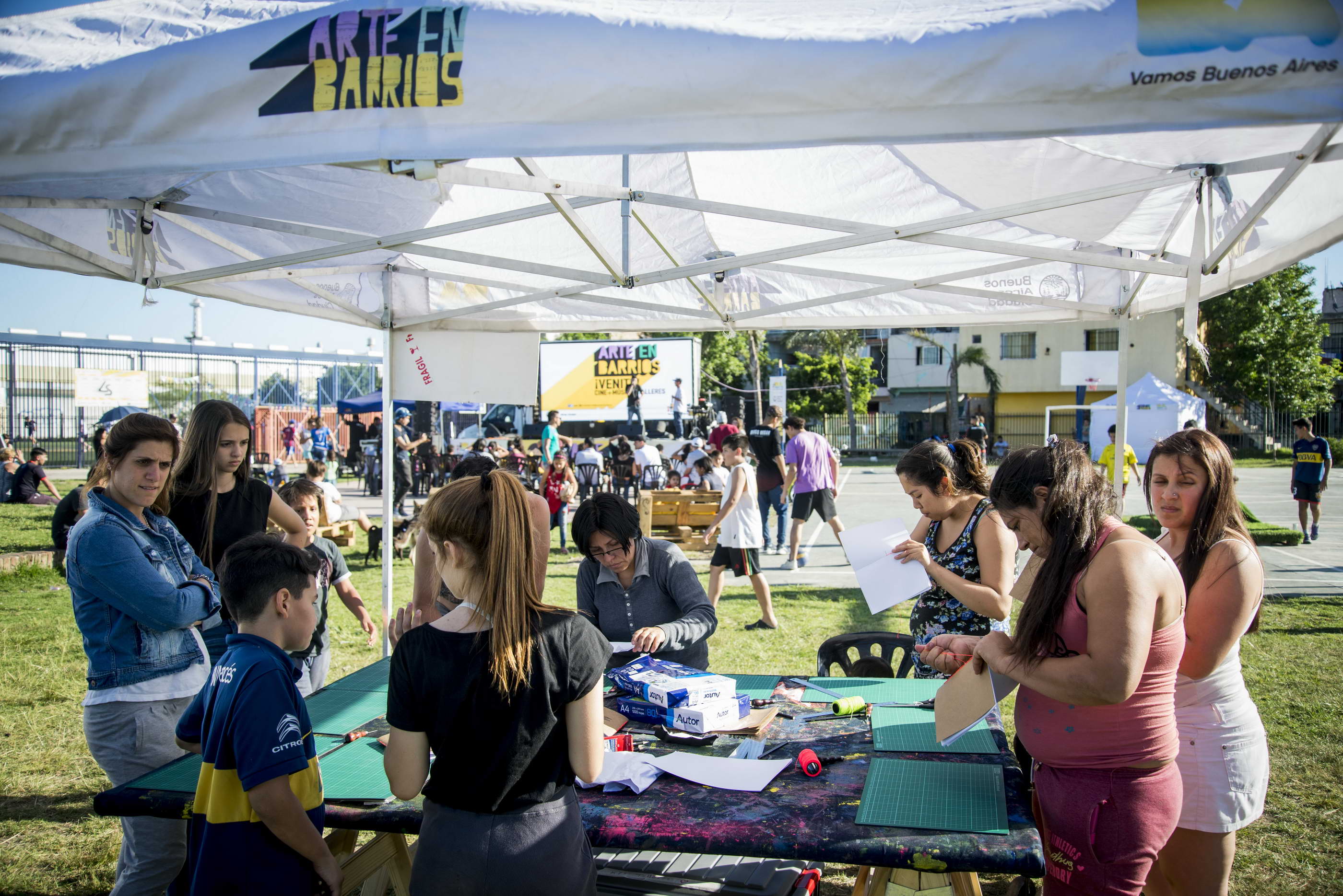 Evento Cultural de Arte en Barrios, Museos y Festivales