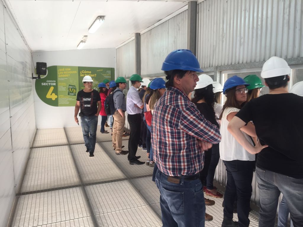 17 de Mayo Día Mundial del Reciclaje.