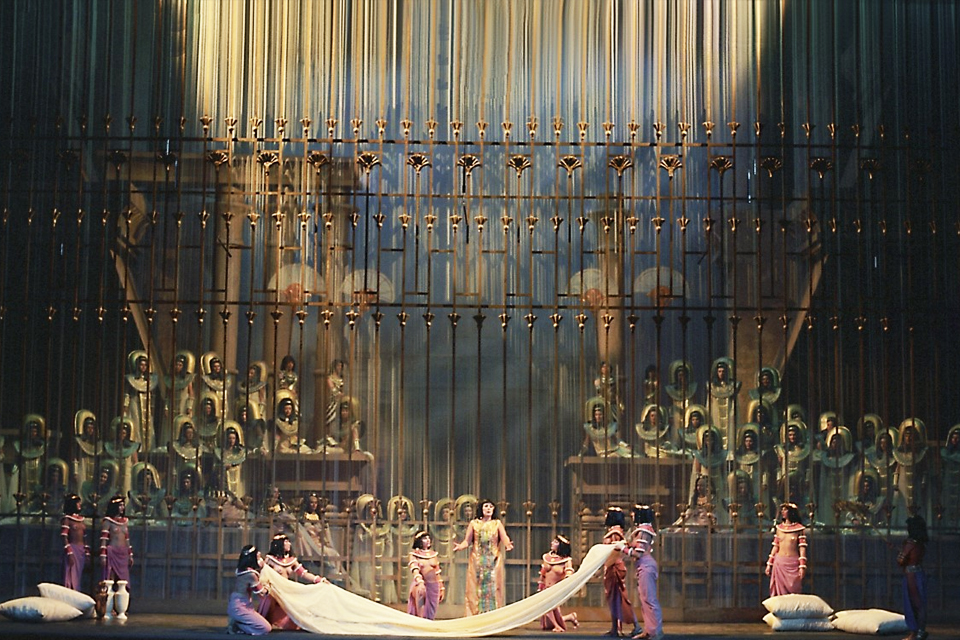 "Aida" desde el Teatro Colón en La Once Diez
