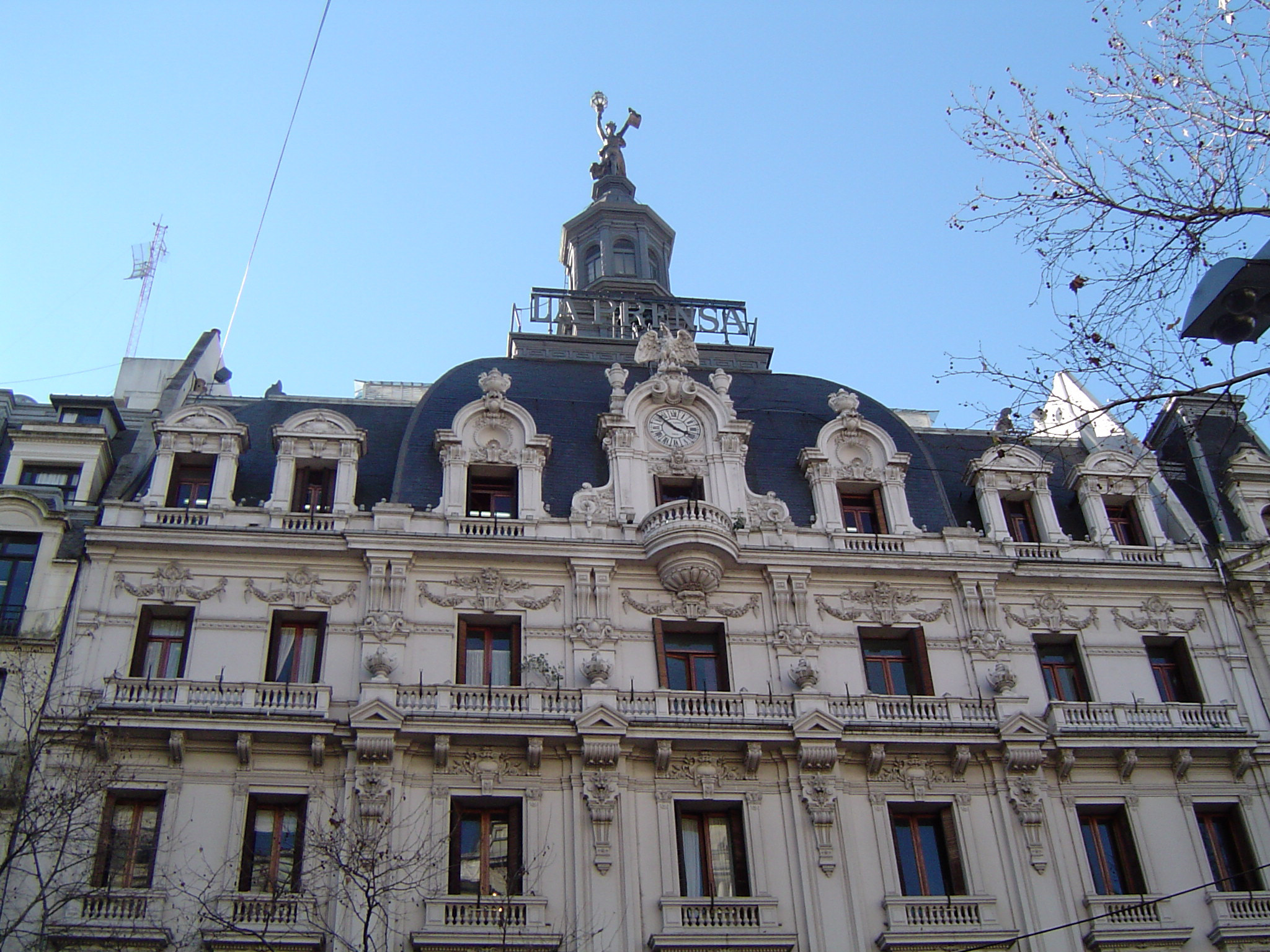 Las huellas del periodismo en una visita por el Casco Histórico