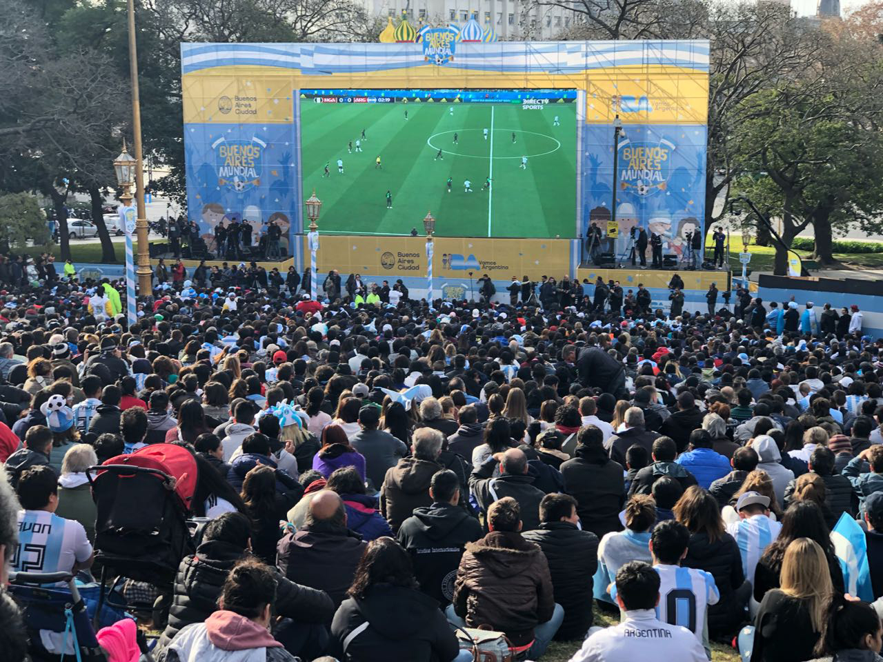 Los hinchas alentarán a la Selección ante Francia por las pantallas gigantes de la Ciudad 