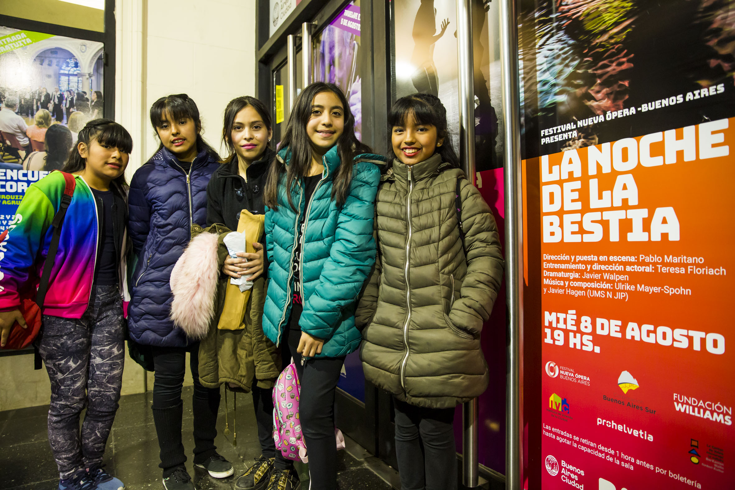 Estrenamos la obra de teatro “La noche de la bestia”, protagonizada por los chicos del Barrio 20, Barrio Ramón Carrillo y alumnos del Colegio Hermanos Latinoamericanos. 