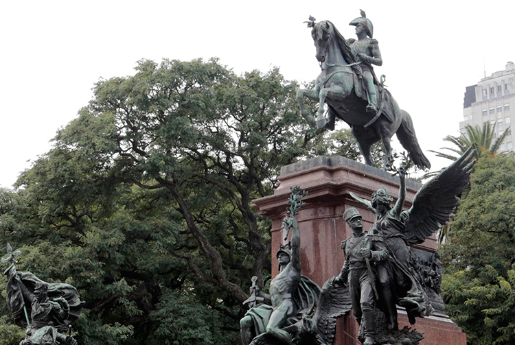 Los homenajes en la Ciudad al Gral. José de San Martín