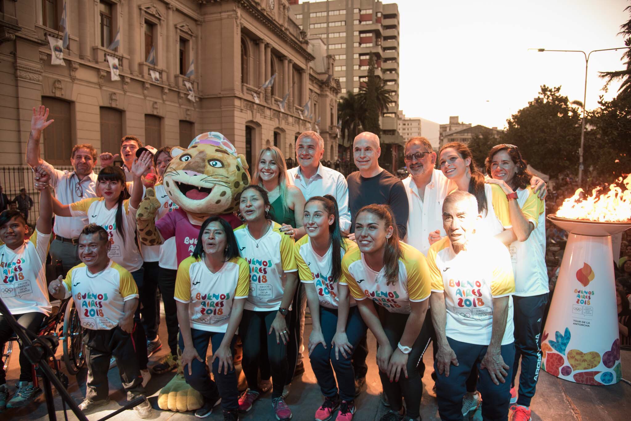 El Jefe de Gobierno, en la llegada de la Antorcha Olímpica a Jujuy