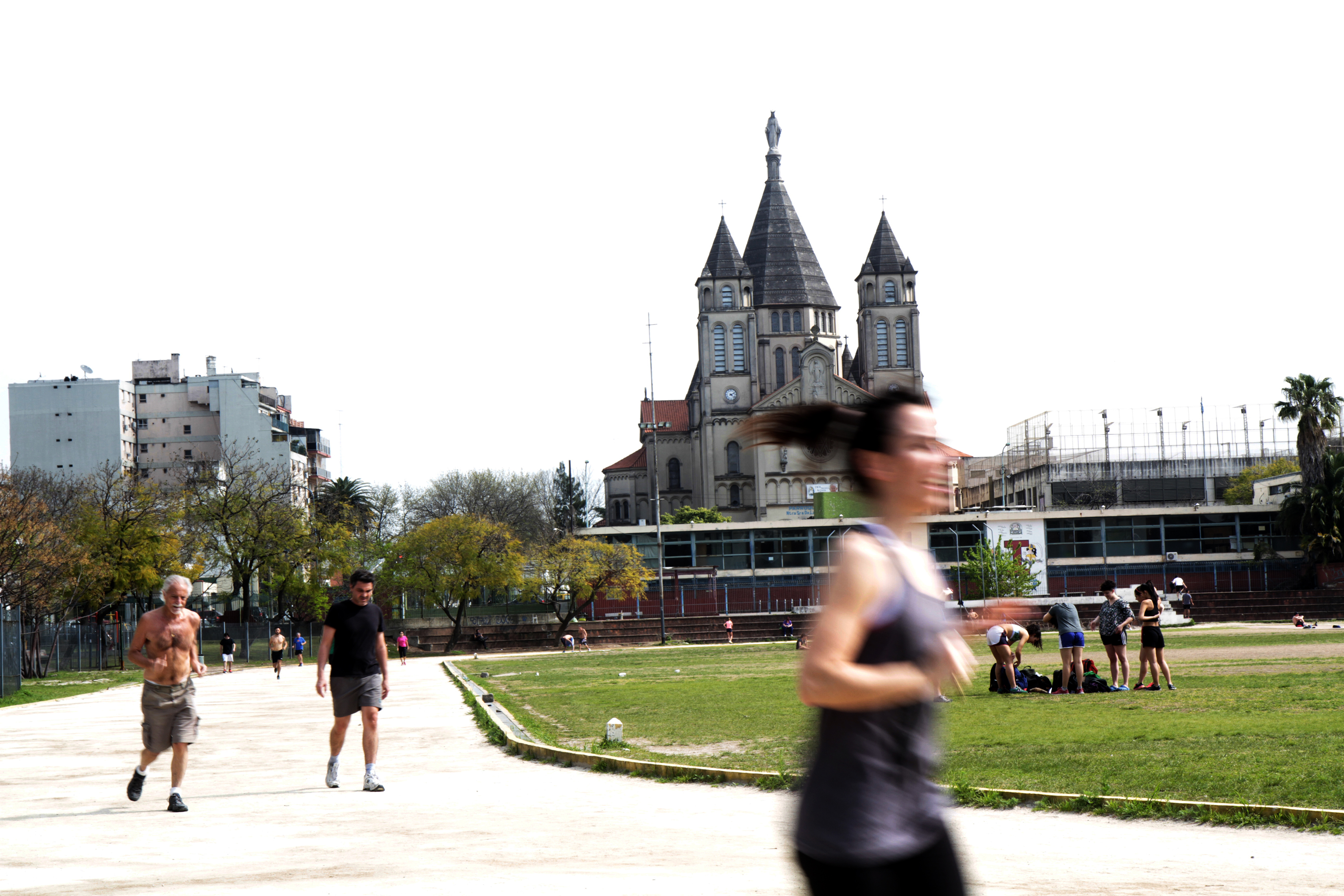 Gimnasia y alimentación: recomendaciones para quienes empiezan a entrenar