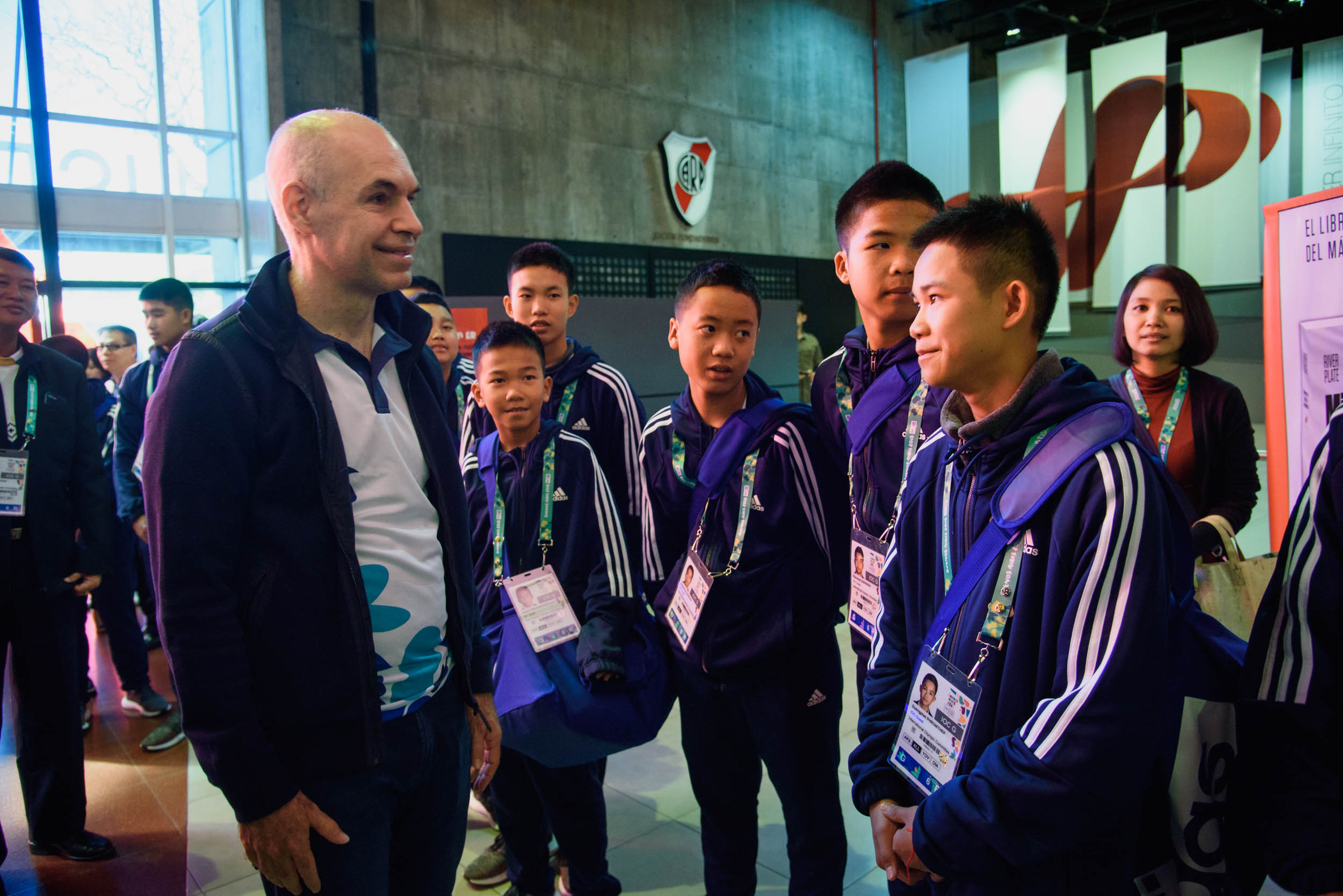 Rodríguez Larreta, con los jóvenes futbolistas tailandeses