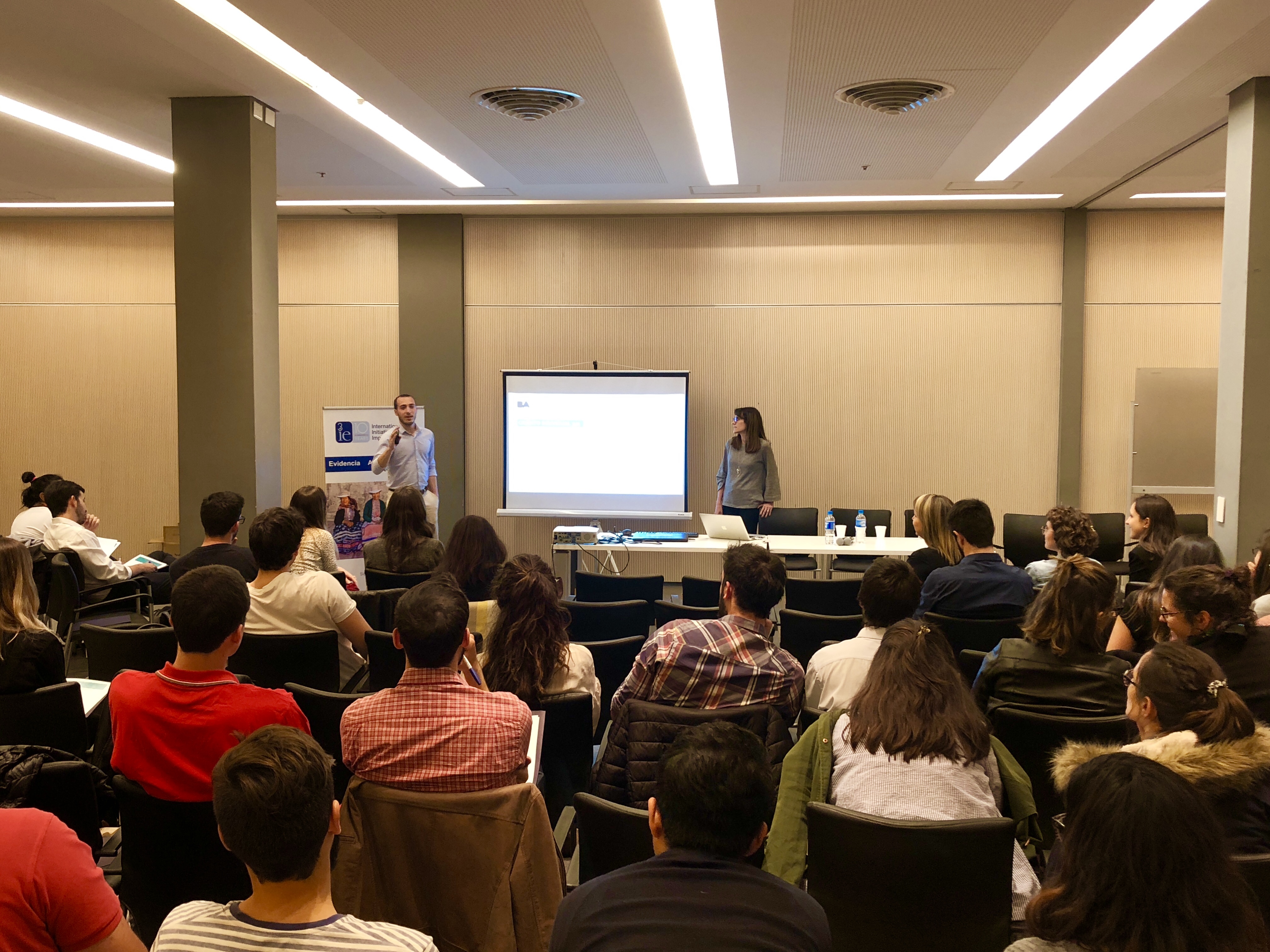 La importancia de la evaluación de impacto en la gestión pública