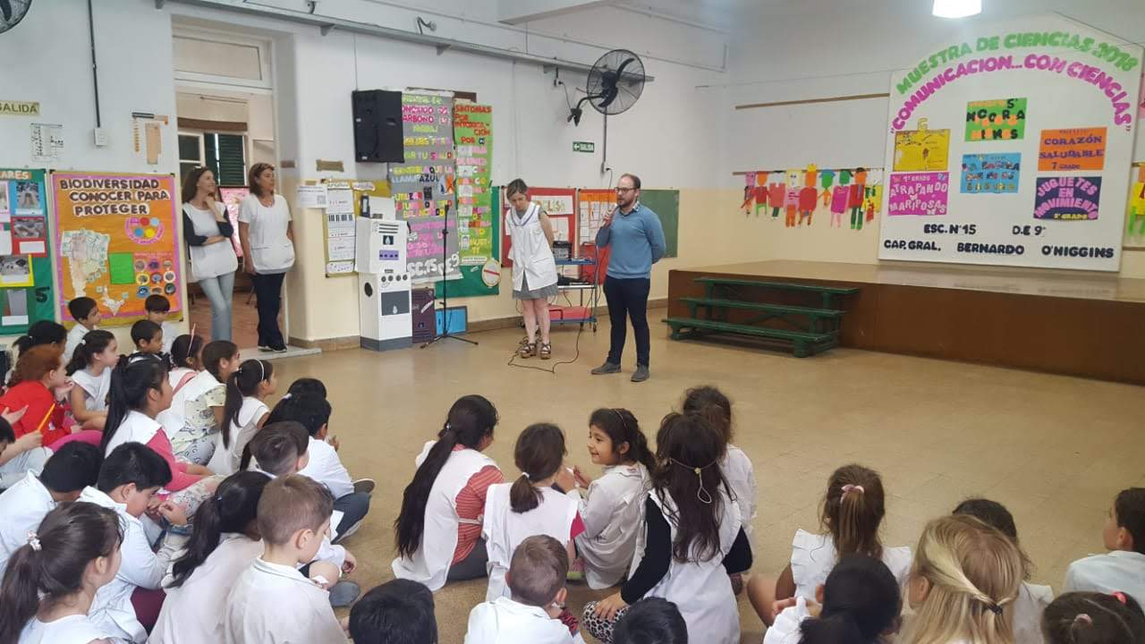 Visita a una Escuela IAC donde se aprende haciendo