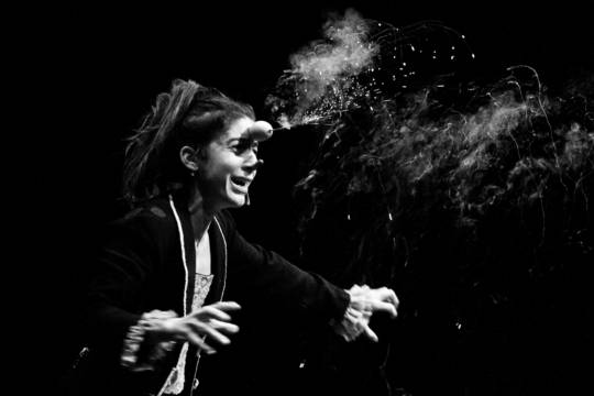  Magia circense en un "Metro y medio"