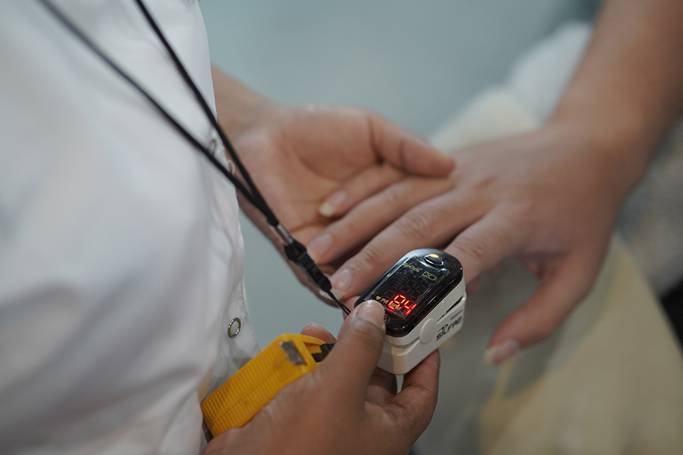 Se otorgaron becas en Enfermería para que los jóvenes potencien su vocación de servicio