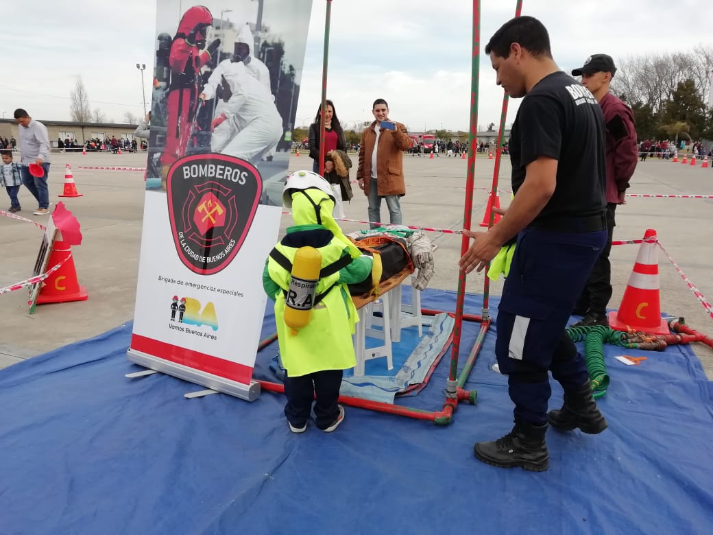 Dos mil personas disfrutaron de una actividad por el Día del Niño en el ISSP