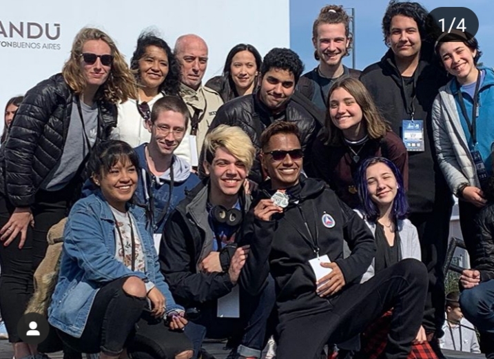 Adolescentes creativos