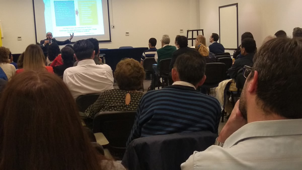 UCPE y USAL organizaron seminario de buenas prácticas en nuevas economías