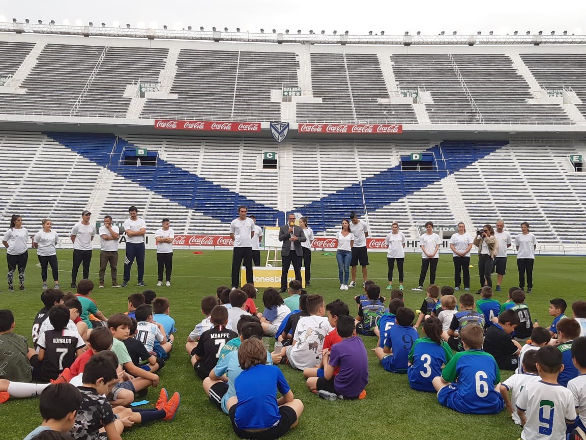 Eduquemos con Fútbol: Se realizó una jornada recreativa sobre los valores en el deporte