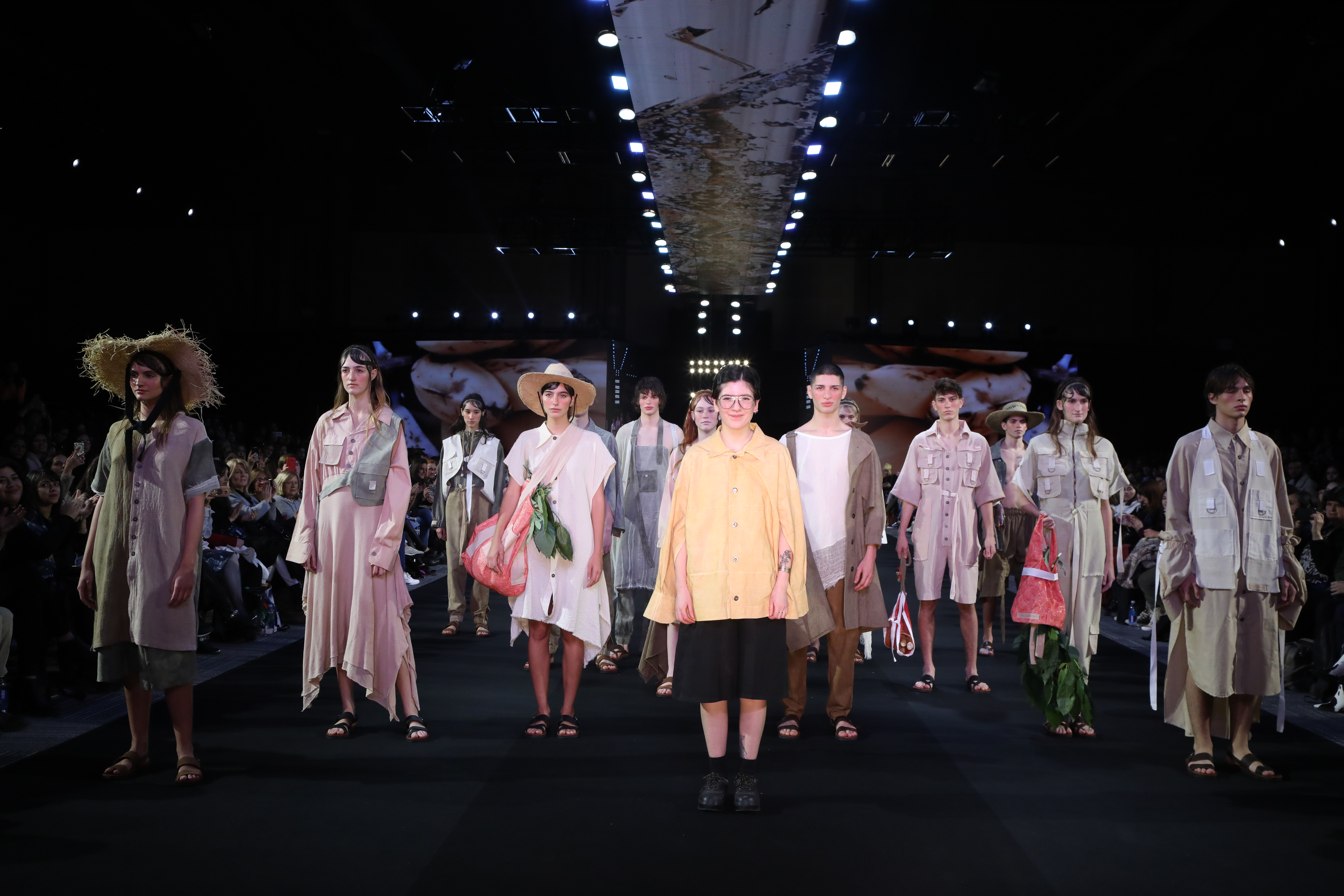 Autores de Moda BA, el concurso que sitúa al diseño de indumentaria en el centro de la escena